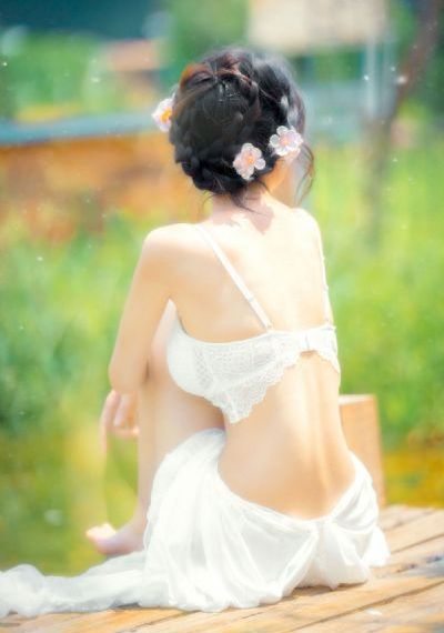 Ai换脸赵露思_4K免费观看超清