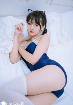 亲胸吻胸解胸罩扒内裤_HD免费观看视频