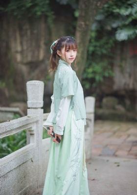 草莓视频APP未满十八_HD在线观看完整版