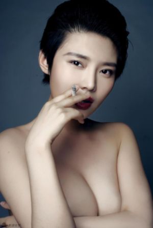 欧美夫妇交换俱乐部_高清在线播放